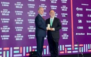 MEHMET NANE’YE  PLATİN İŞ KİTABI ÖDÜLÜ