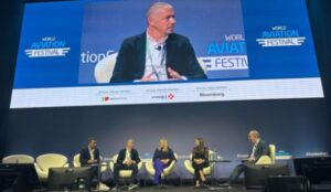 PEGASUS’TAN YAPAY ZEKA ATAĞI