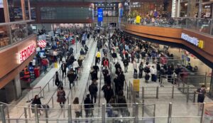 SABİHA GÖKÇEN’DE YILBAŞI HAREKETLİLİĞİ