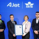 AJET IATA SERTİFİKASINI TESLİM ALDI