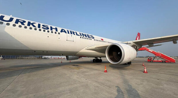 THY’DEN ACİL İNİŞ AÇIKLAMASI