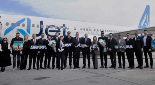 AJET’TEN ARNAVUTLUK UÇUŞLARI ATAĞI