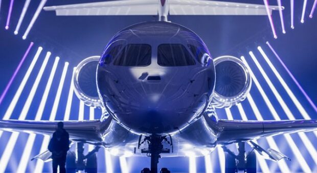 FALCON 10X İÇİN GÖRKEMLİ TANITIM