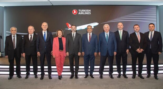 THY YÖNETİMİNDE DEVİR TESLİM