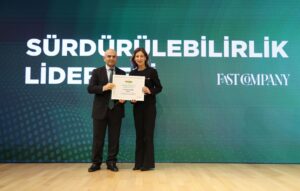 PEGASUS CEO’SU ÖZTÜRK’E BÜYÜK ÖDÜL