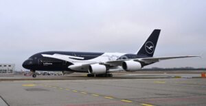 LUFTHANSA’NIN A380 FİLOSU YENİDEN UÇUŞA GEÇİYOR
