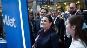 THY BAŞKANINDAN AJET EKİPLERİNE MORAL ZİYARETİ