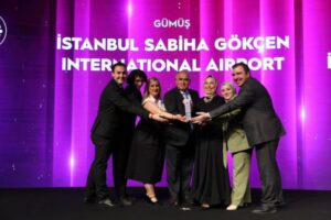 SABİHA GÖKÇEN’E 2 GÜMÜŞ ÖDÜL VERİLDİ