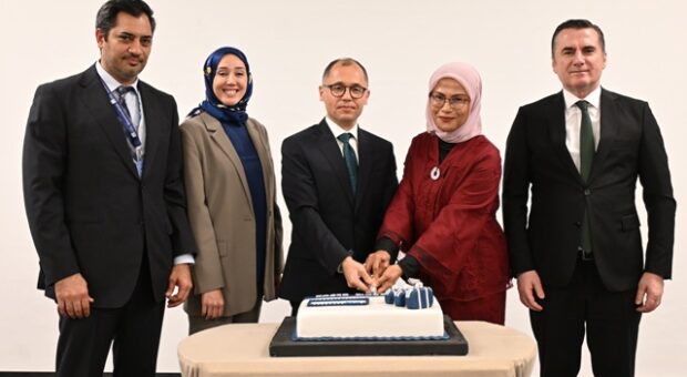 SABİHA GÖKÇEN’DE DUYGULANDIRAN VEDA