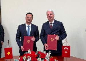 TÜRKİYE VE VİETNAM ‘DAN HAVADA GÜÇ BİRLİĞİ