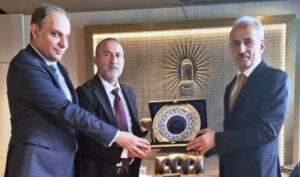 KEYVAN’DAN BAKANLIKTA STRATEJİK GÖRÜŞME