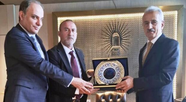 KEYVAN’DAN BAKANLIKTA STRATEJİK GÖRÜŞME
