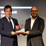AJET’E “EN MUTLU İŞYERİ” ÖDÜLÜ