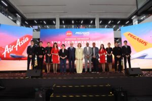PEGASUS VE AİRASİA’DAN KUALA LUMPUR ATAĞI